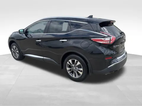 More photos of 2017 Nissan Murano SL at Gregg Young Chevrolet of Norwalk, IA