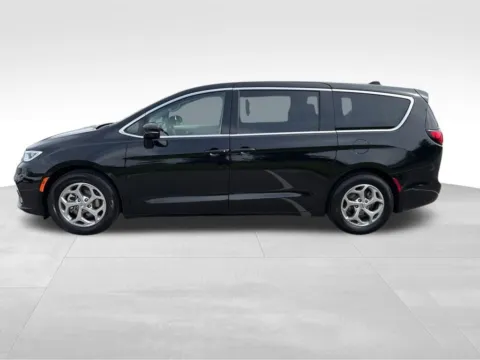 Another view of 2024 Chrysler Pacifica Limited for sale in Norwalk, IA at Gregg Young Chevrolet of Norwalk