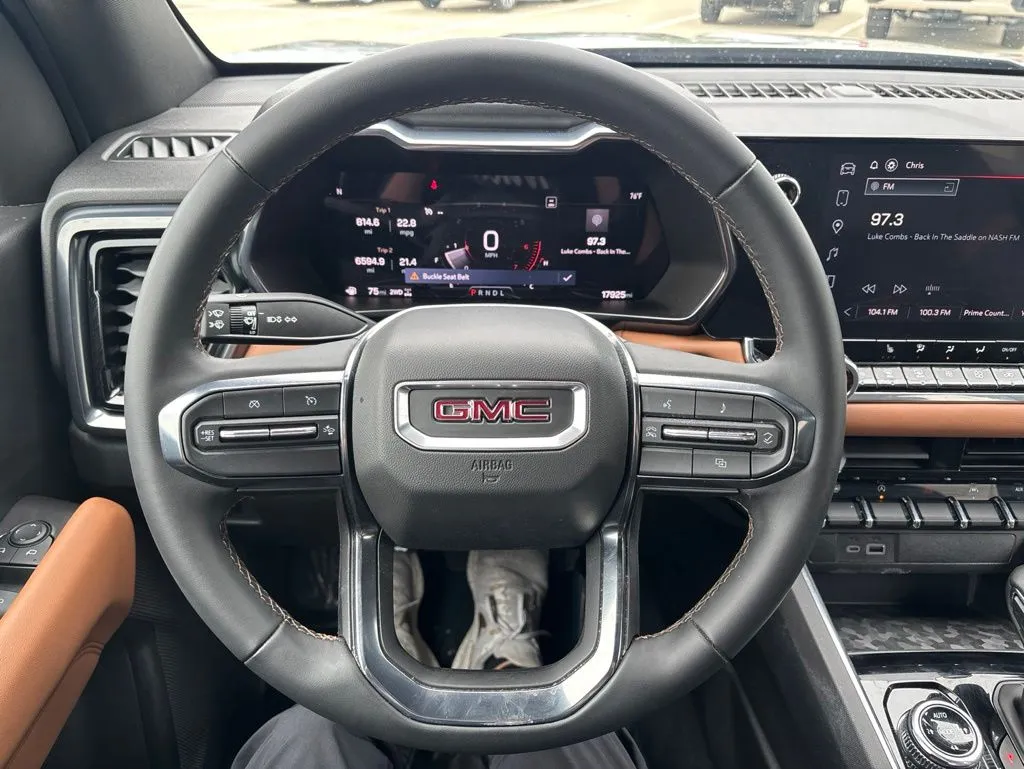 2024 GMC Canyon AT4 - Photo 19
