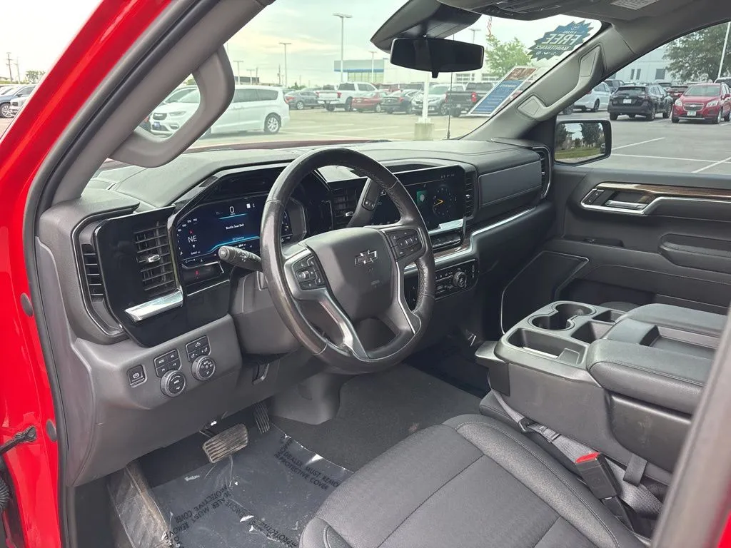 2022 Chevrolet Silverado 1500 RST - Photo 16