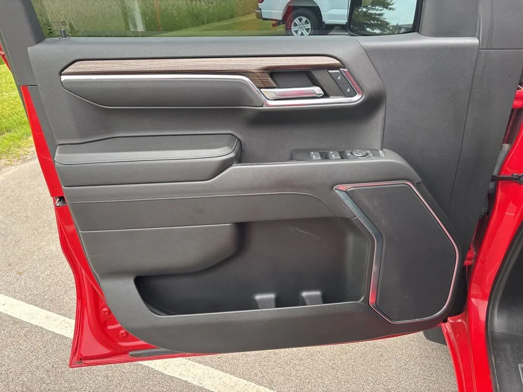 2022 Chevrolet Silverado 1500 RST - Photo 15