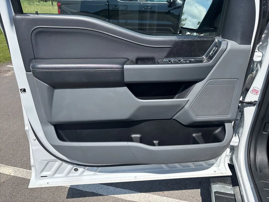 2023 Ford F-150 XLT - Photo 15