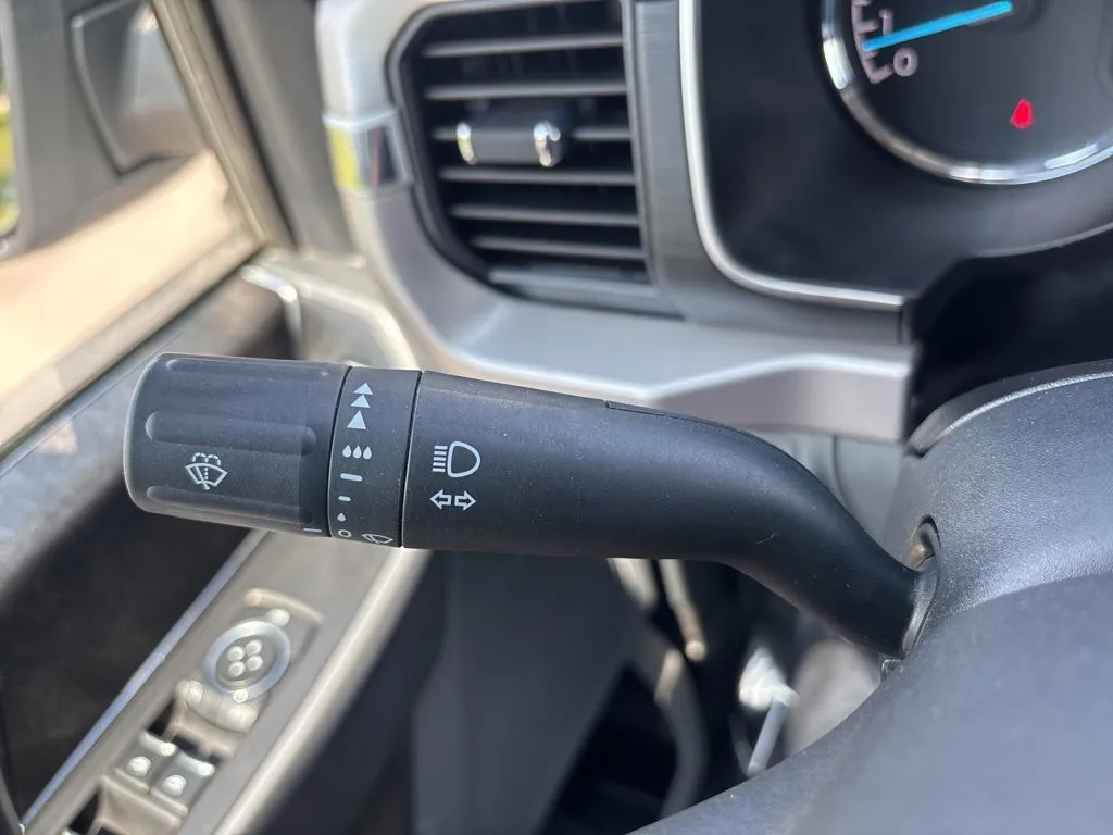 2023 Ford F-150 XLT - Photo 22