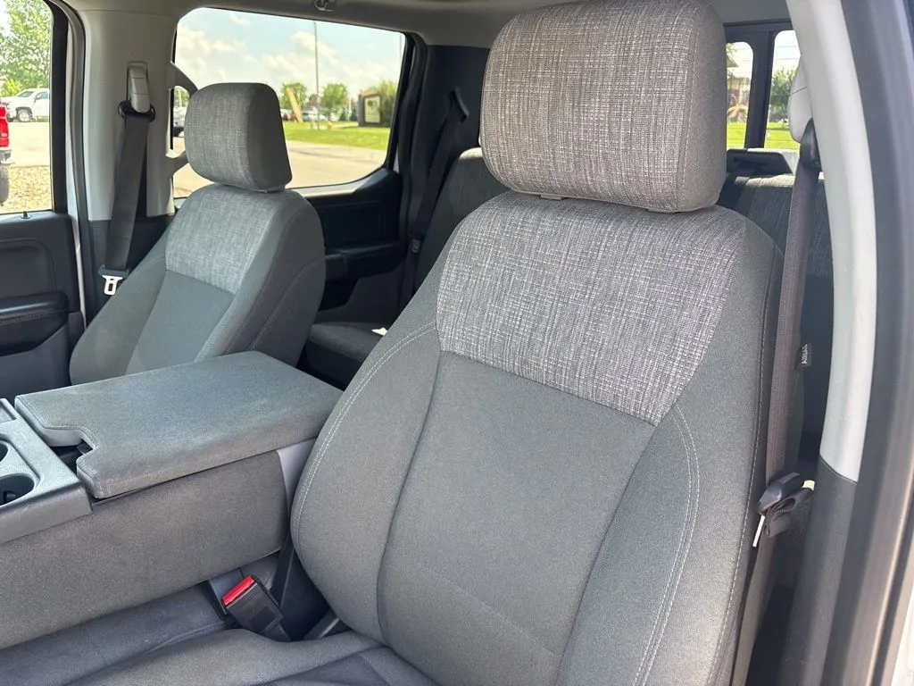 2023 Ford F-150 XLT - Photo 13
