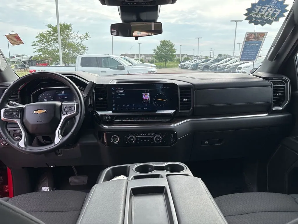 2024 Chevrolet Silverado 1500 LT - Photo 35