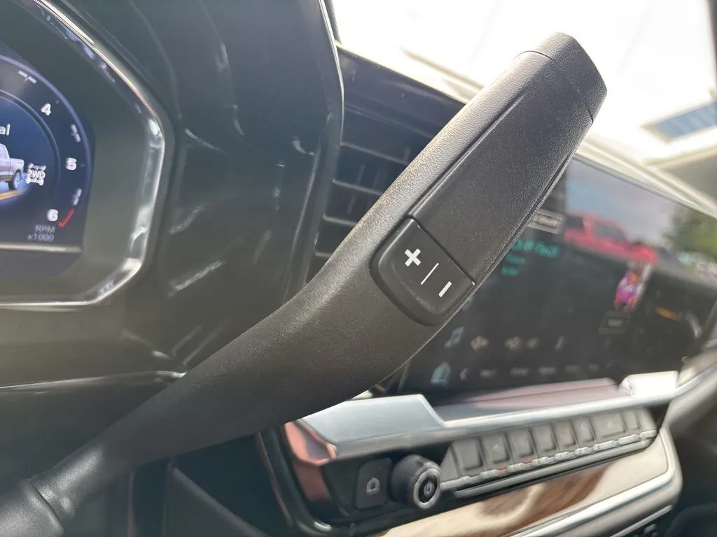 2024 Chevrolet Silverado 1500 LT - Photo 23