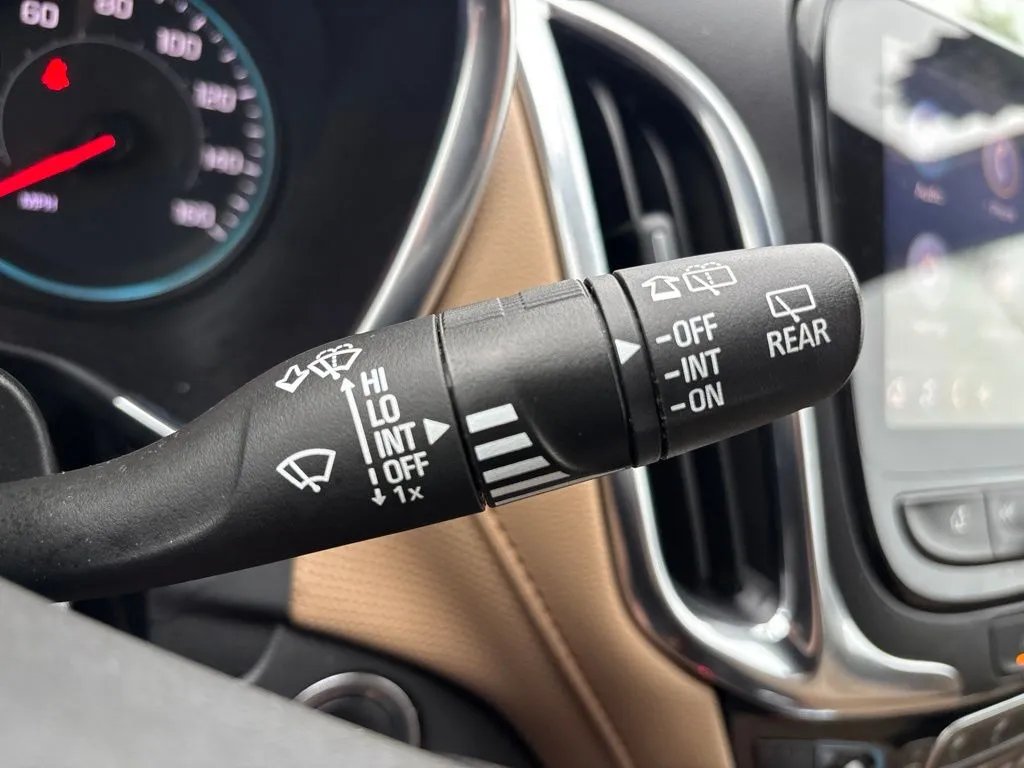 2022 Chevrolet Equinox Premier - Photo 23