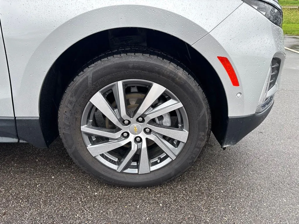 2022 Chevrolet Equinox Premier - Photo 11