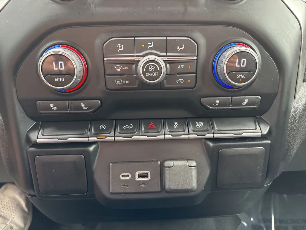 2022 Chevrolet Silverado 1500 LT - Photo 29