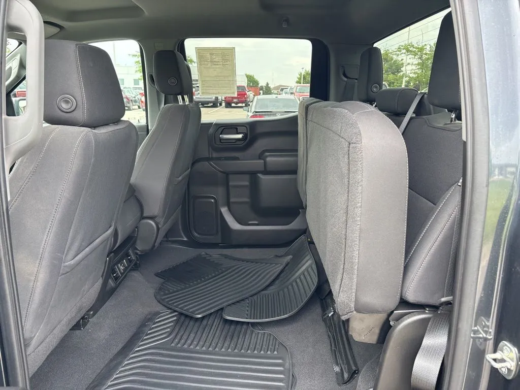 2022 Chevrolet Silverado 1500 LT - Photo 33