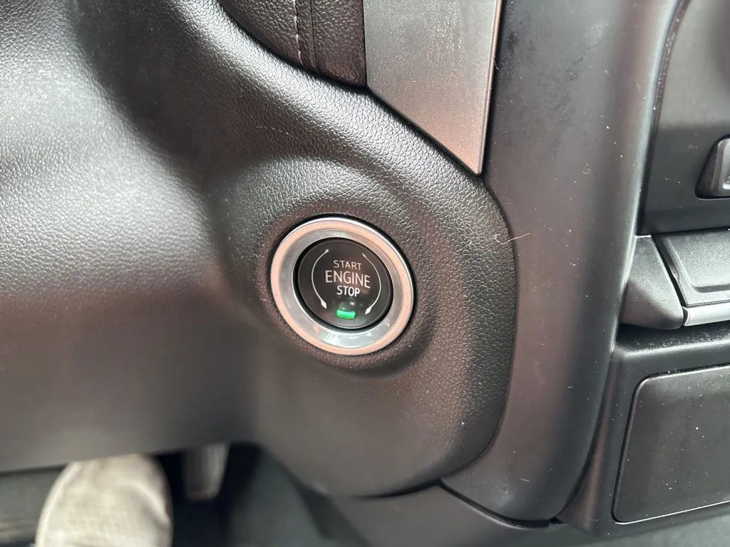 2022 Chevrolet Silverado 1500 LT - Photo 25