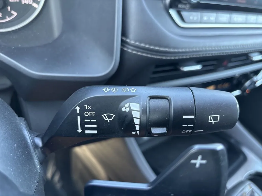 2023 Nissan Rogue SV - Photo 23