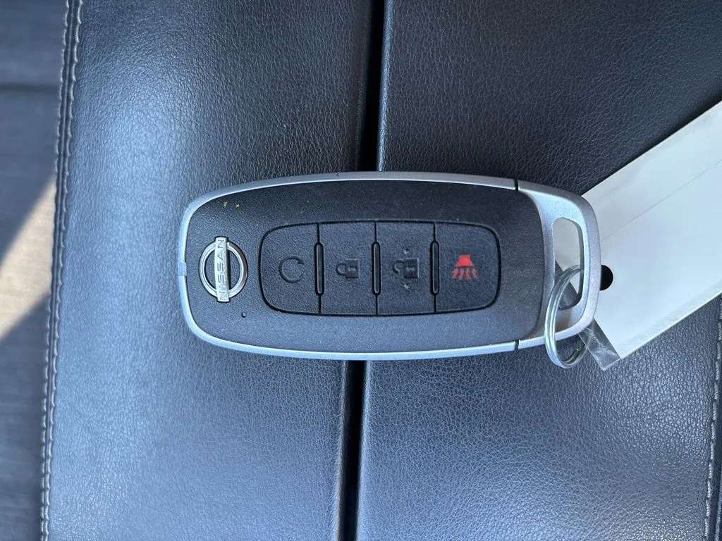 2023 Nissan Rogue SV - Photo 33