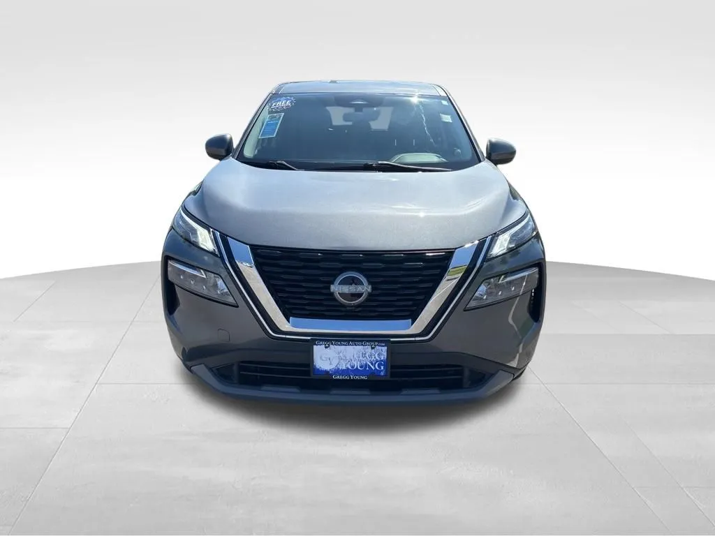 2023 Nissan Rogue SV - Photo 10