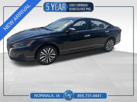 Black 2025 Nissan Altima 2.5 SV for sale in Norwalk, IA