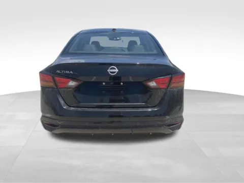 More photos of 2025 Nissan Altima 2.5 SV at Gregg Young Chevrolet of Norwalk, IA