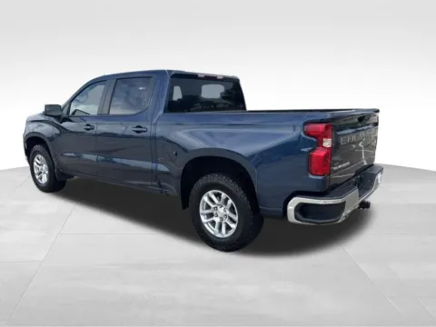 More photos of 2022 Chevrolet Silverado 1500 LT at Gregg Young Chevrolet of Norwalk, IA