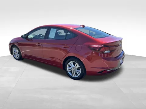 More photos of 2020 Hyundai Elantra SEL at Gregg Young Chevrolet of Norwalk, IA