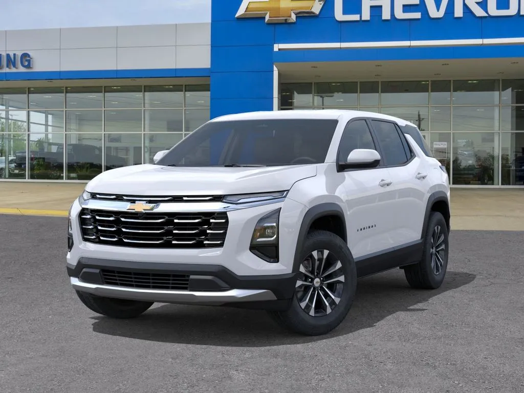 2027 Chevrolet Equinox LT - Photo 7
