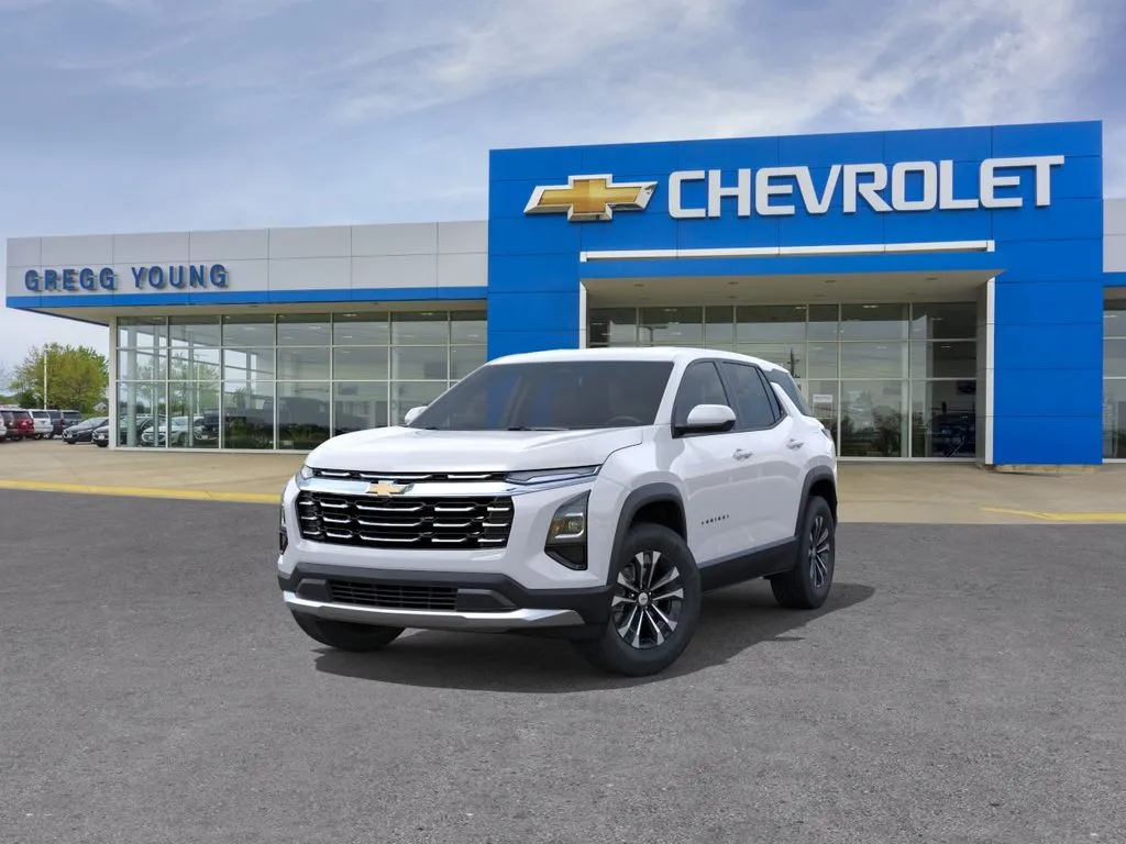 2027 Chevrolet Equinox LT - Photo 9