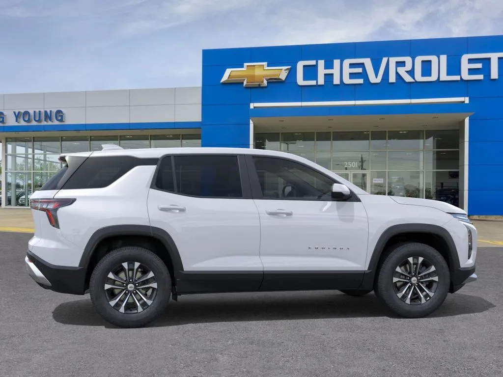 2027 Chevrolet Equinox LT - Photo 6