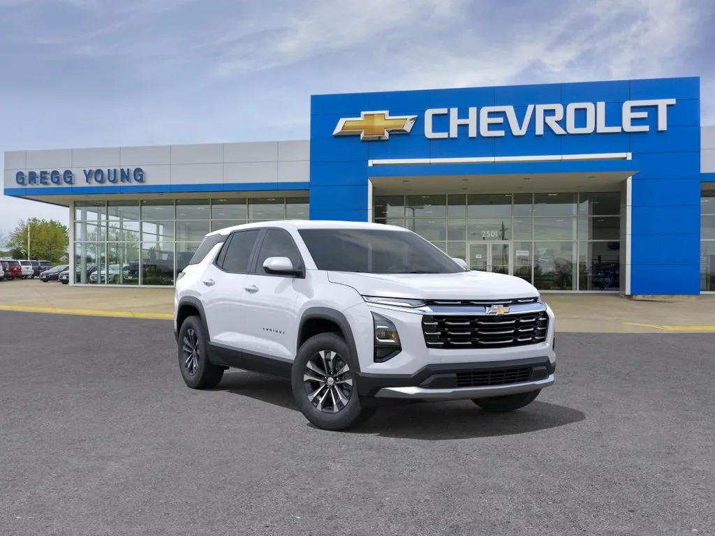 2027 Chevrolet Equinox LT - Photo 2