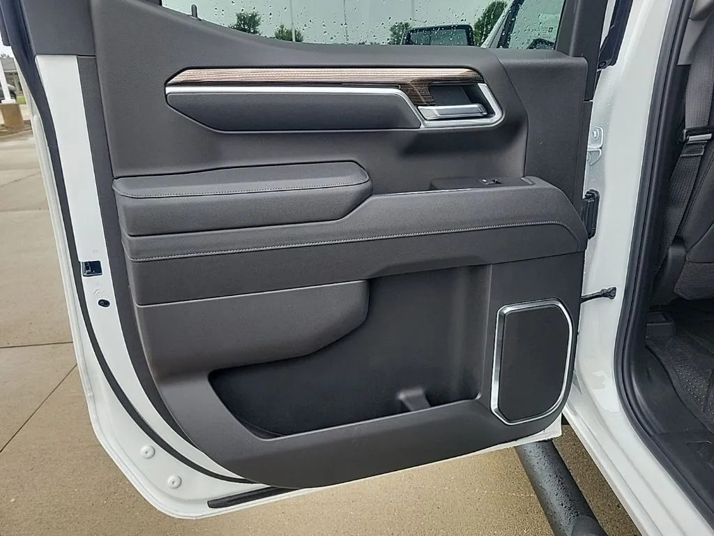 2026 Chevrolet Silverado 1500 RST - Photo 11