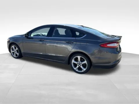 Another view of 2016 Ford Fusion SE for sale in Norwalk, IA at Gregg Young Chevrolet of Norwalk