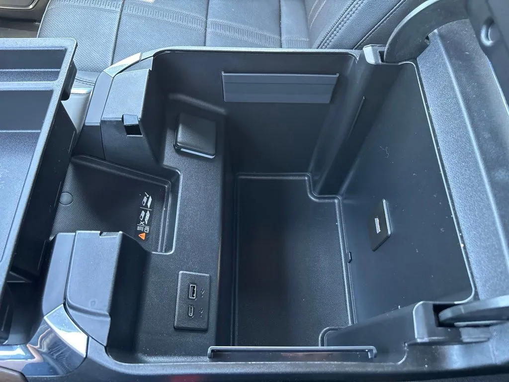 2024 Chevrolet Silverado 2500HD High Country - Photo 33