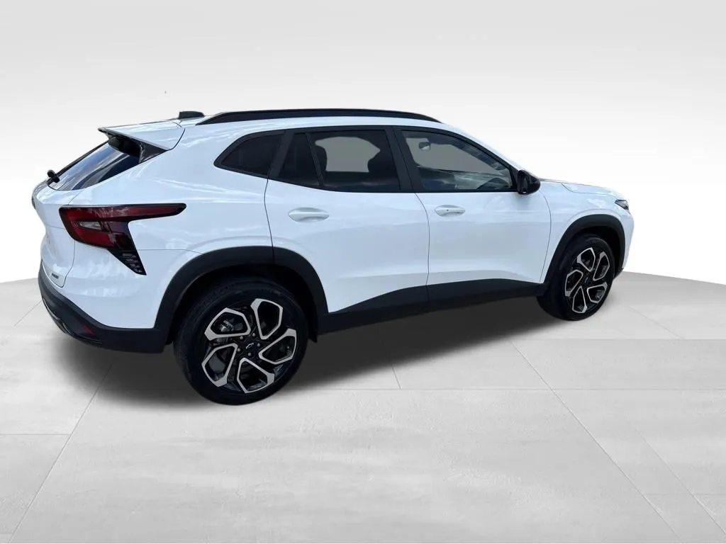 2025 Chevrolet Trax RS - Photo 7