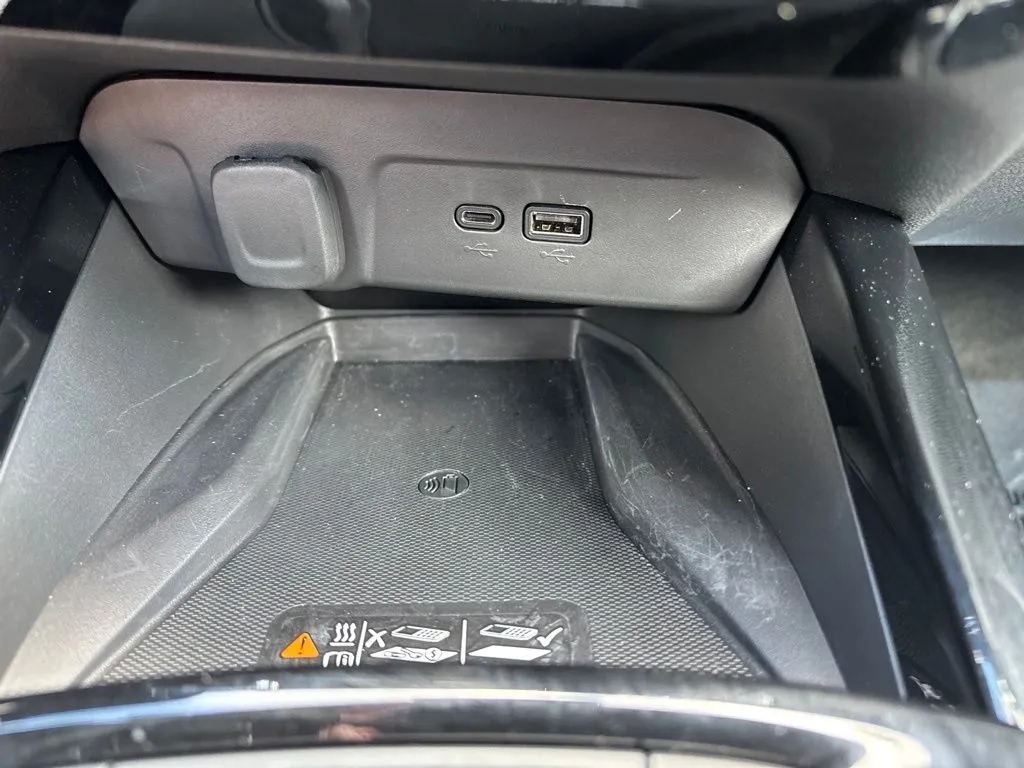 2025 Chevrolet Trax RS - Photo 29