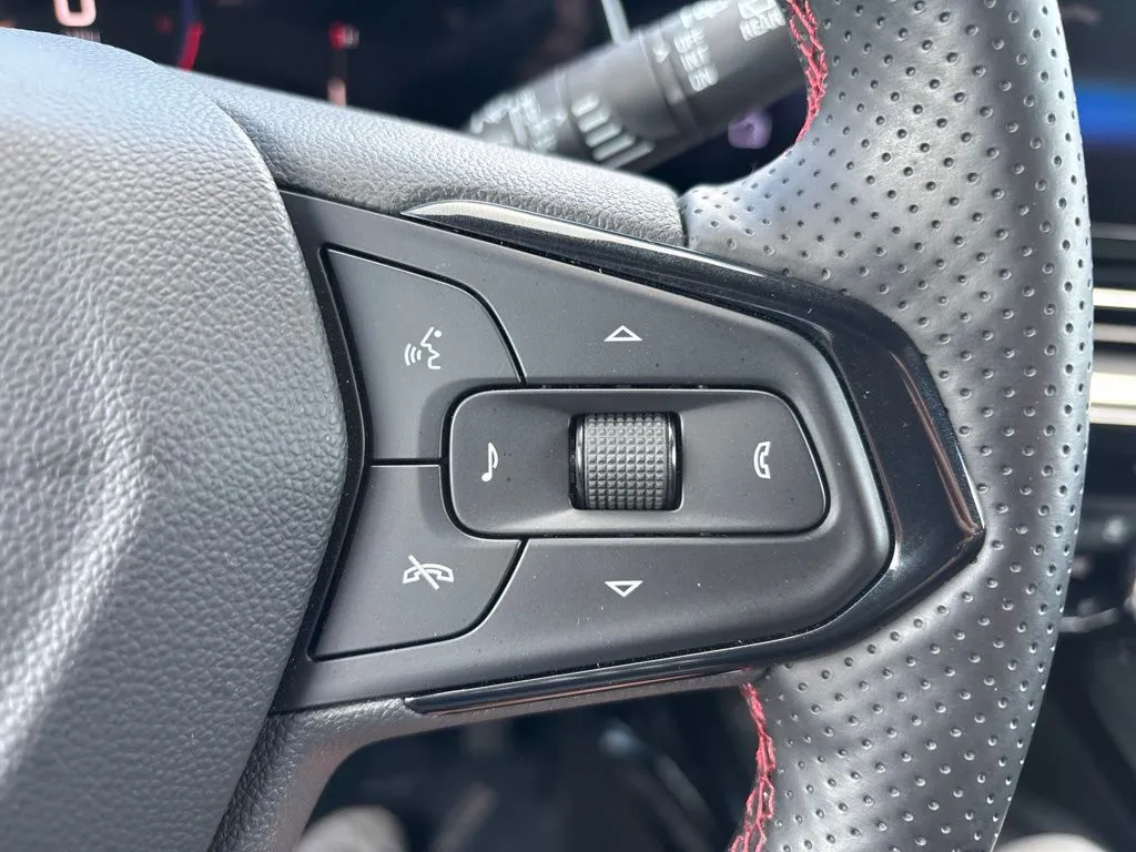 2025 Chevrolet Trax RS - Photo 20