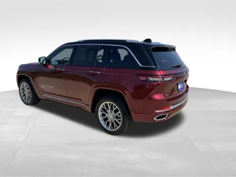 More photos of 2023 Jeep Grand Cherokee Summit at Gregg Young Chevrolet of Norwalk, IA