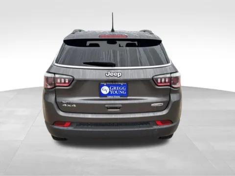 More photos of 2022 Jeep Compass Latitude Lux at Gregg Young Chevrolet of Norwalk, IA