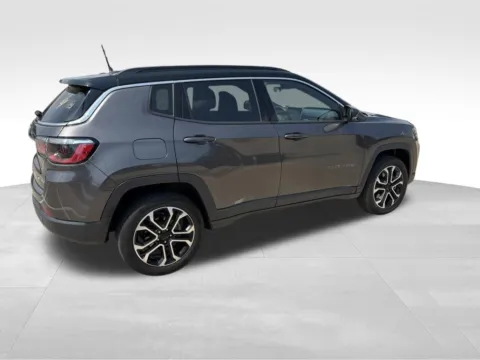 More photos of 2023 Jeep Compass Limited at Gregg Young Chevrolet of Norwalk, IA
