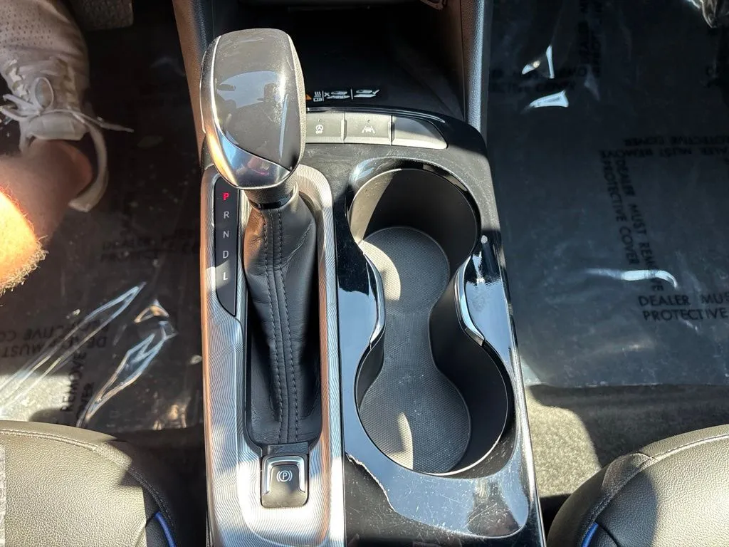 2025 Buick Envista Sport Touring - Photo 31