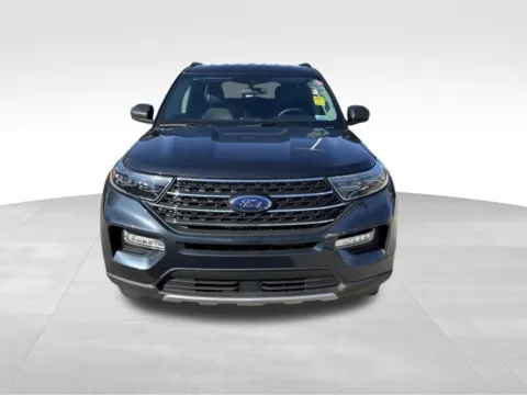 More photos of 2024 Ford Explorer XLT at Gregg Young Chevrolet of Norwalk, IA