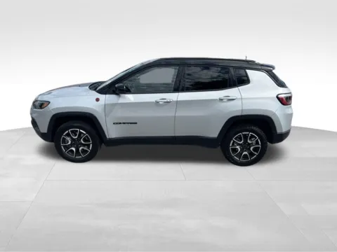 Another view of 2025 Jeep Compass Trailhawk for sale in Norwalk, IA at Gregg Young Chevrolet of Norwalk