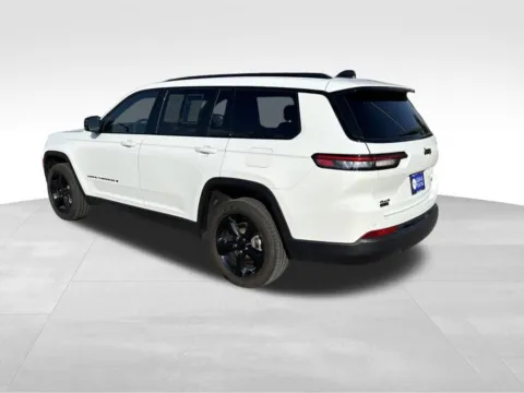 More photos of 2024 Jeep Grand Cherokee L Limited at Gregg Young Chevrolet of Norwalk, IA