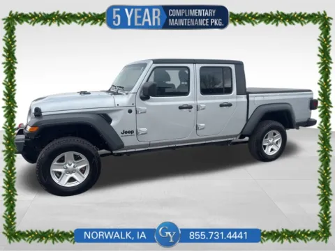 Silver 2023 Jeep Gladiator Sport for sale in Norwalk, IA