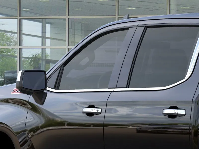 2025 Chevrolet Silverado 1500 LTZ photo 4