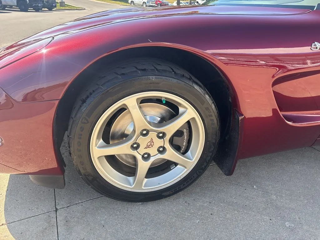 2003 Chevrolet Corvette Base photo 4