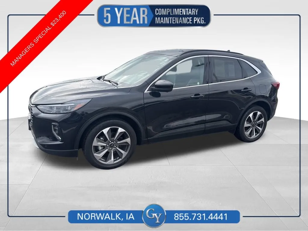 2023 Ford Escape Platinum's photo