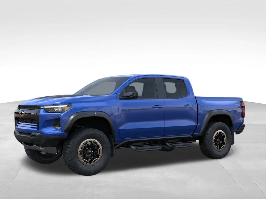 2025 Chevrolet Colorado ZR2 photo 2