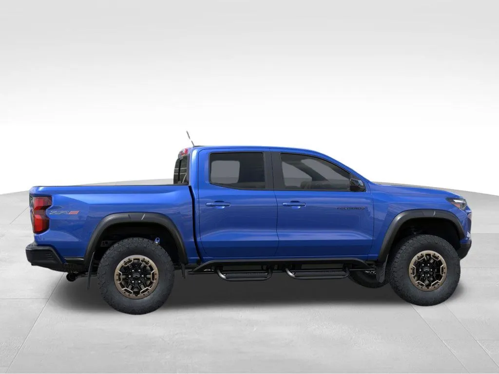 2025 Chevrolet Colorado ZR2 photo 3