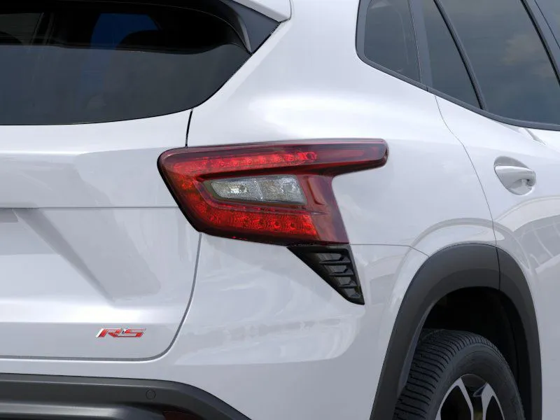 2025 Chevrolet Trax photo 3