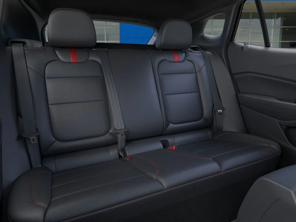 2025 Chevrolet Trax photo 4