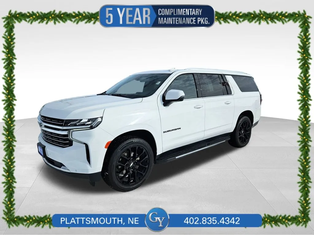 2022 Chevrolet Suburban LT's photo