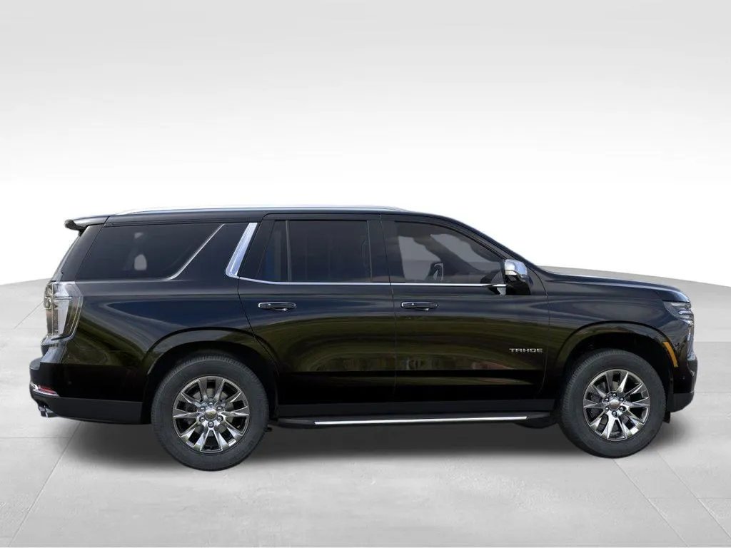 2025 Chevrolet Tahoe Premier photo 3