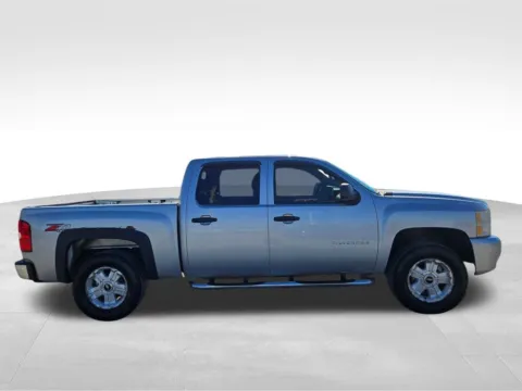 More photos of 2010 Chevrolet Silverado 1500 LT at Gregg Young Chevrolet Of Plattsmouth, NE